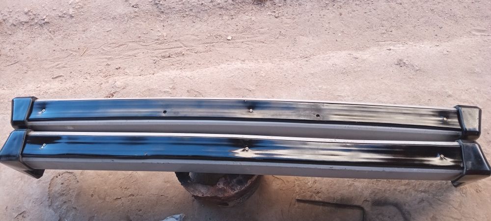 Niva Bamfer sotiladi xoladi yaxshi pulini kelishamiz