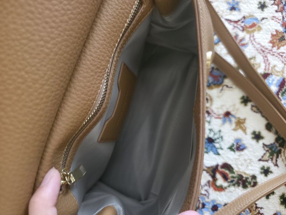 Dolce Gabbana таза усталган