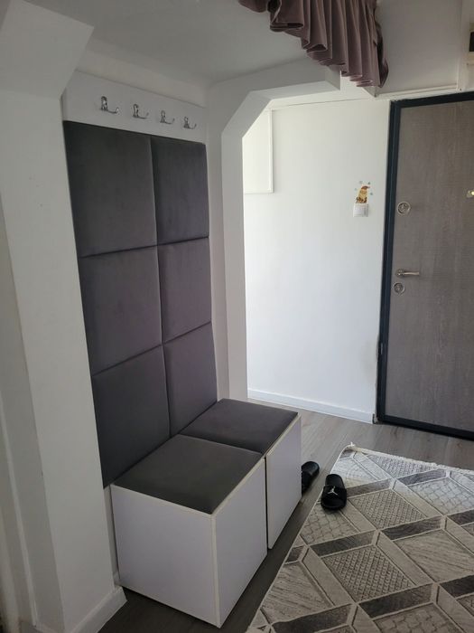 Cuier tapitat de vanzare