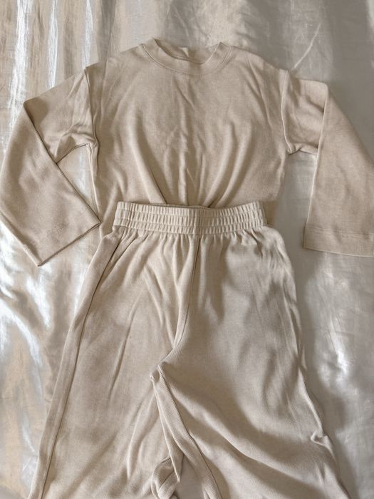 Costum Zara 9-10 ani