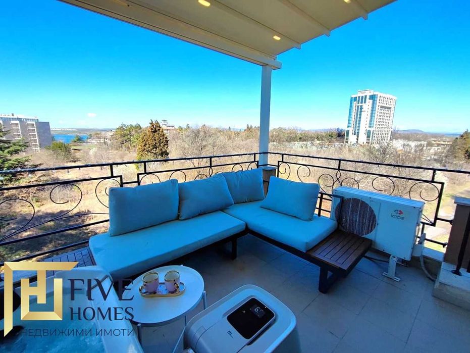 Продава се Двустаен апартамент в Бургас, Център - 62 кв.м за 1533 €/кв.м - Снимка #12