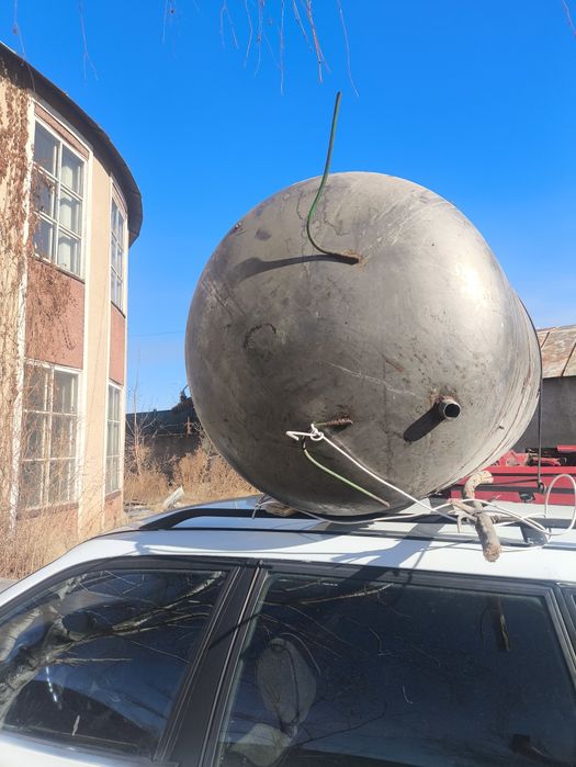 Нержавейка продам 350. Емкость