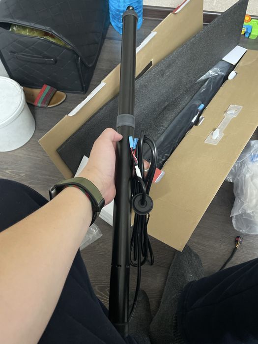 Продаю электропривода багажник