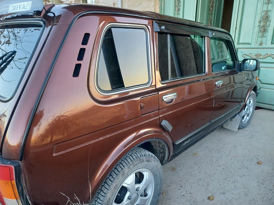 Vaz Niva 4×4 sotiladi