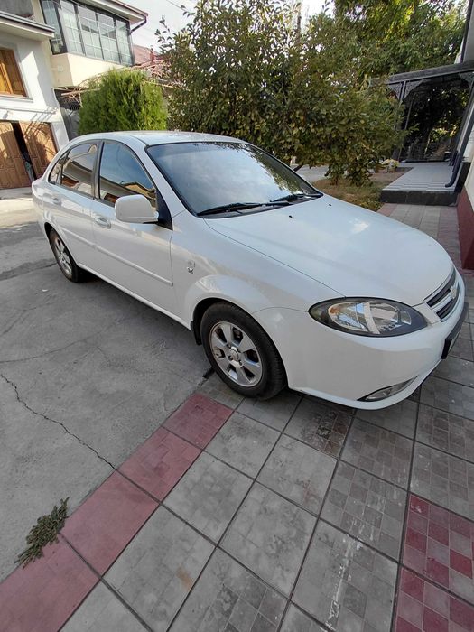GENTRA Chevrolet sotiladi