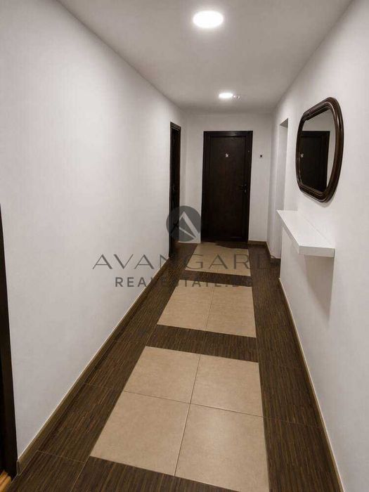 Продава се Четиристаен апартамент в Пловдив, Кършияка - 130 кв.м за 1593 €/кв.м - Снимка #3