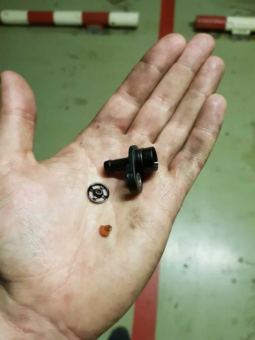 Ремонтен комплект за клапан на вакуум помпа за Mercedes M278/M157