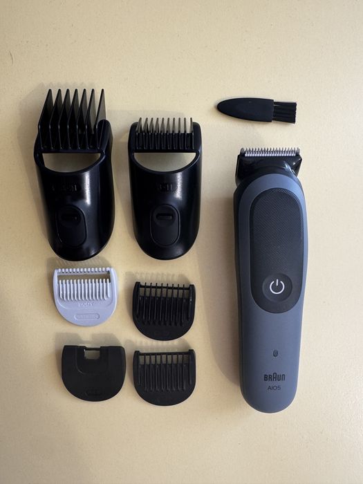 Aparat tuns Braun AIO5 7in1