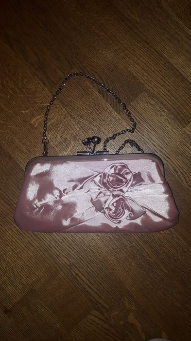 Продам разные сумки, сумочки, клатчи, косметички