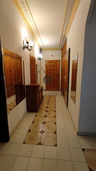 Продава се Тристаен апартамент в Пловдив, Кючук Париж - 94 кв.м за 1649 €/кв.м - Снимка #11