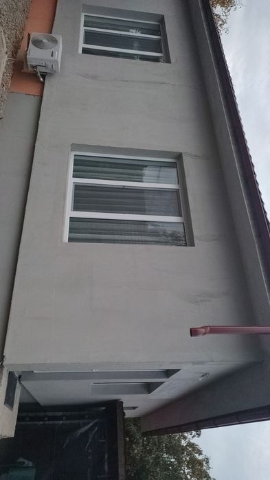 Servicii de construcții