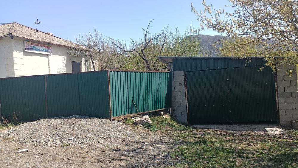 Продам двухквартирный дом