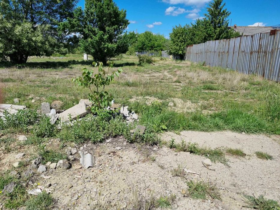 Teren intravilan 130.000 mp in Focsani, strada Milcov -Valcele Remat