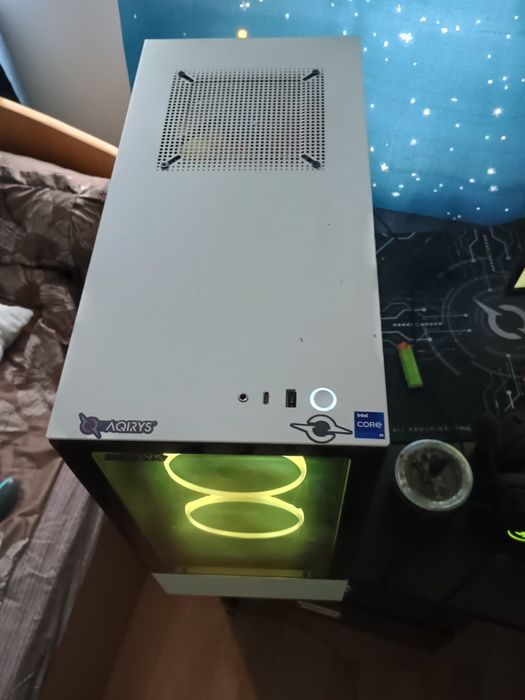 PC Gaming  High-End – i9 + RX 7900 GRE + 32GB RAM