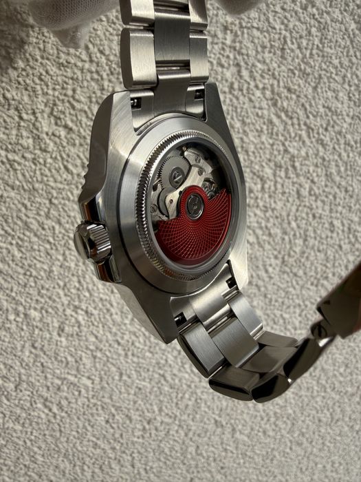 Seiko Mod “Red Berry”