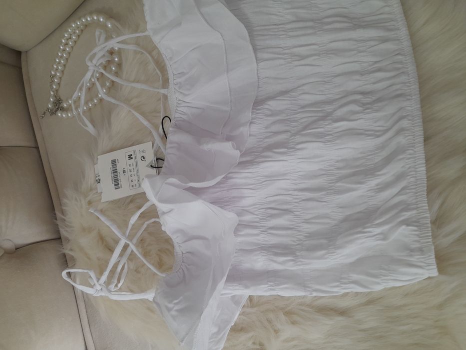 Set de 2 topuri scurte Zara mărimea M noi cu eticheta