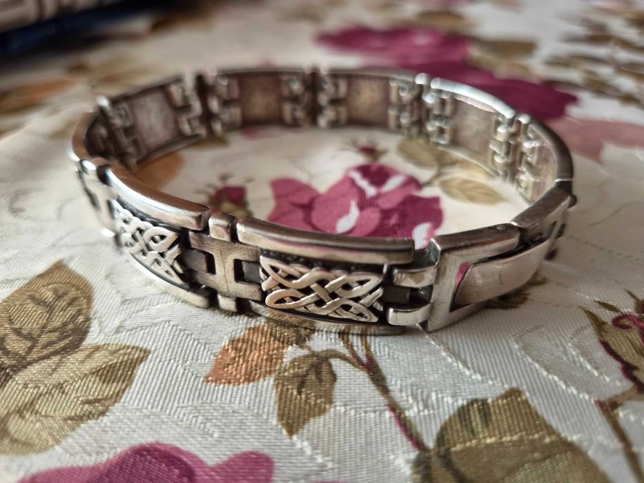 Сребърна мъжка гривна