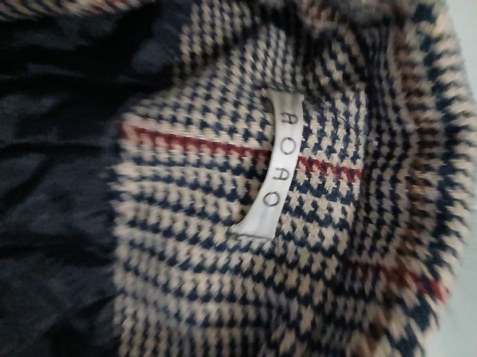 Продается пальто на фото