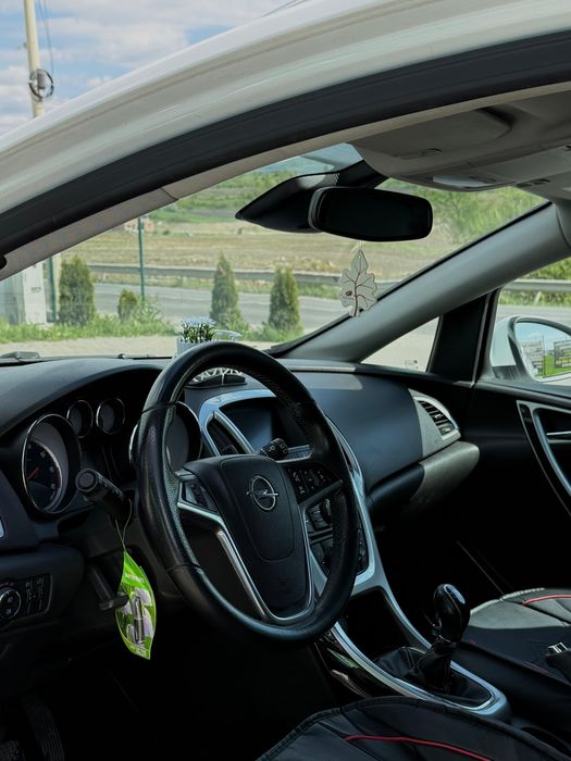Opel Astra J 1.7D EcoPlex