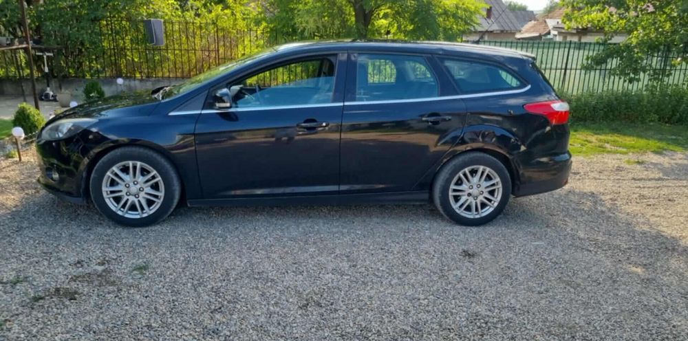 Vând Ford focus 1.6 tdci