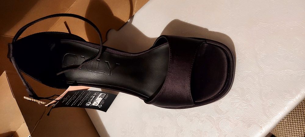 Нови елегантни дамски сандали ONLY №38 – 45 €
