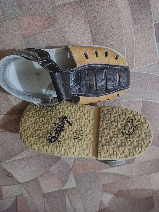 Сандали на мальчика б/у