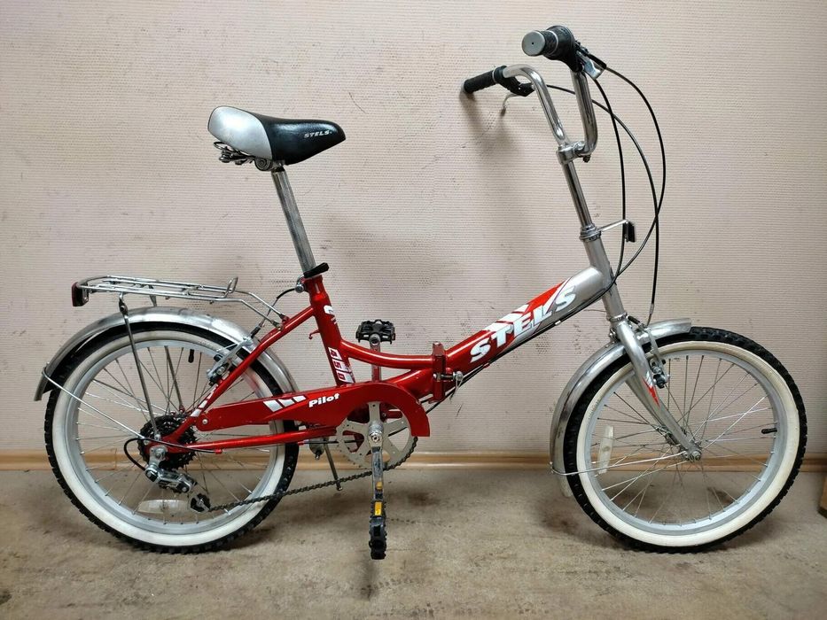 Велосипед целый в хорошем состоянии