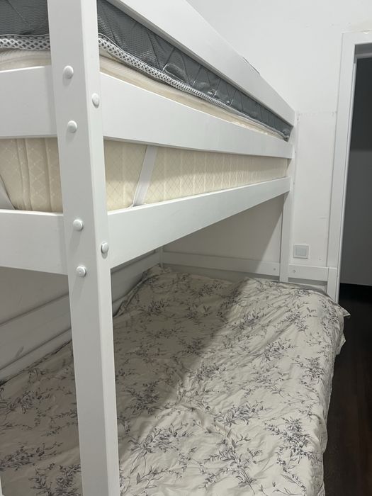 Двухярусная кровать дерево