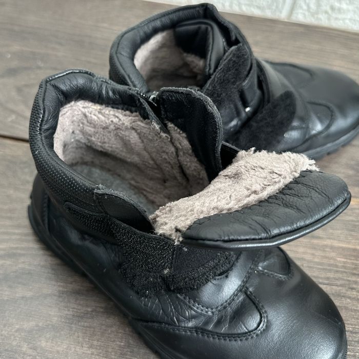 Продам обувь на мальчика