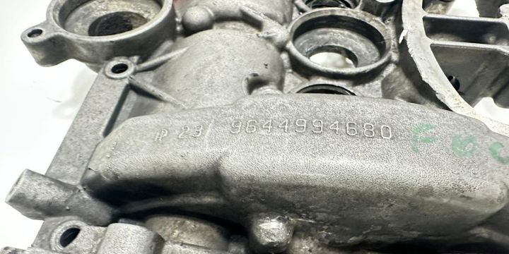 Capac chiulasa 1.6 hdi 9644994680 Peugeot 207 prima generatie seria