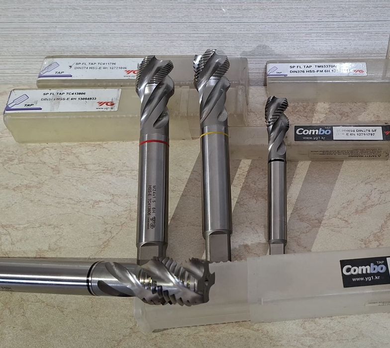 Scule Profesionale prelucrări–Freze, Cuțite Strung, Tarozi, Lame poldi