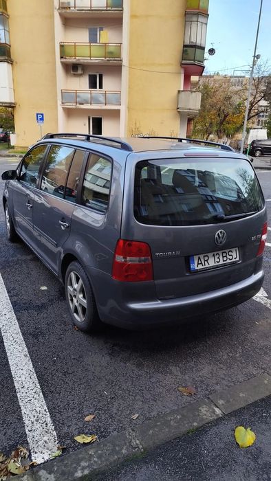 Volkswagen Touran Ulei, filtre, distribuție, ambreiaj recent schimbate.