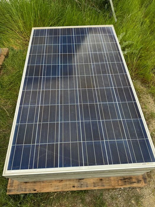 Продавам употребявани соларни панели Csun 240W 90%+ КПД