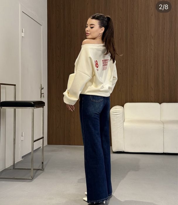 Свитшот с открытыми плечами