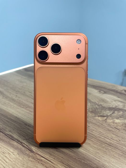 iPhone 17 Pro Max 1Tб E-Sim
