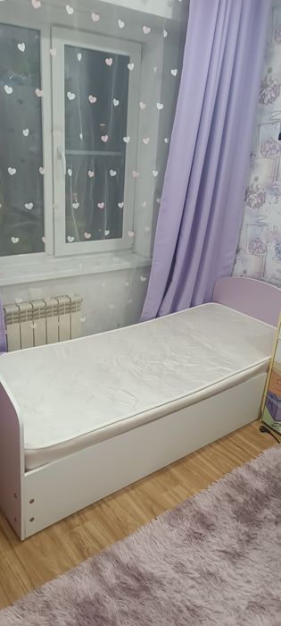 Продам кровать односпальную