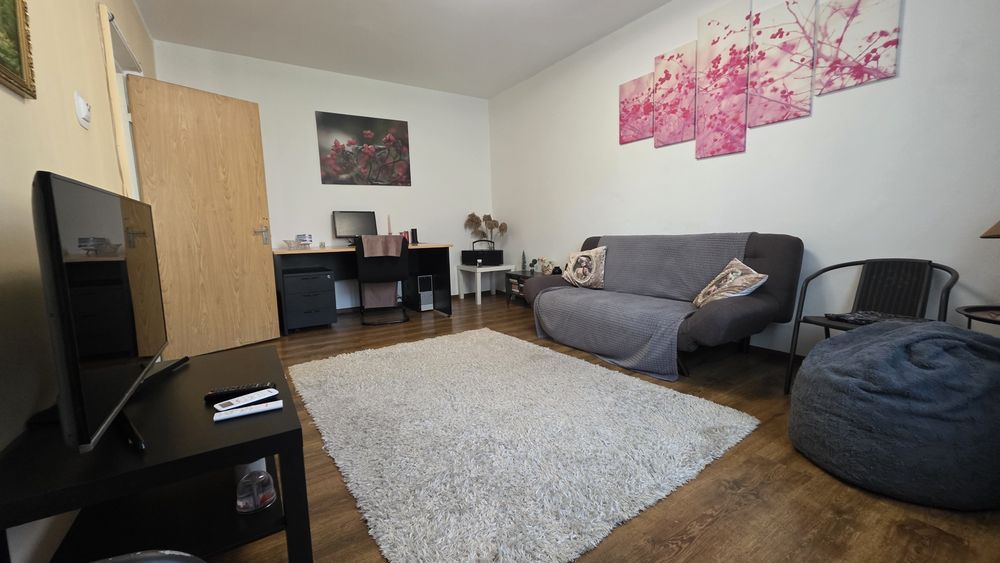 Chirie 2 camere Crângași, 52 mp Decomandat, Mobilat si utilat complet — fotografia 1