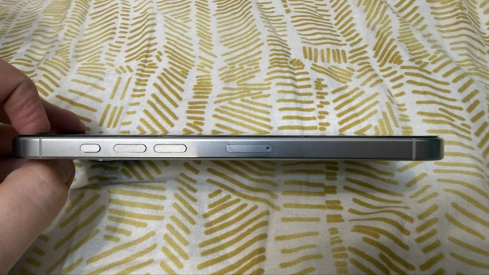 Продам 16 pro max