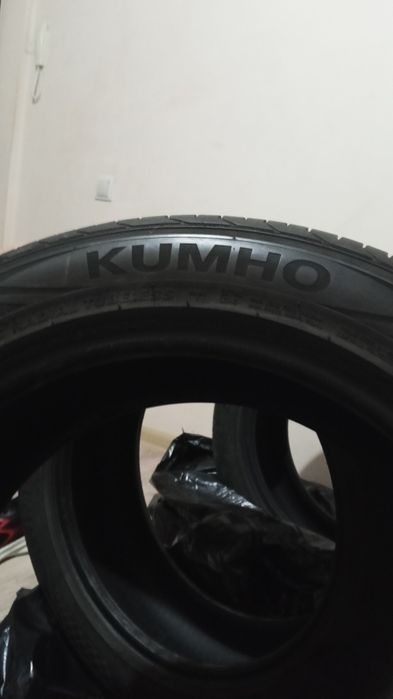 Покрышки KUMHO//
