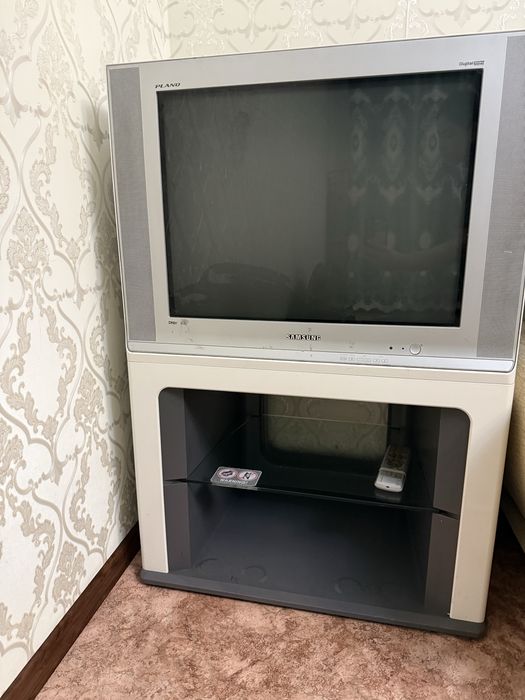 Продам телевизор