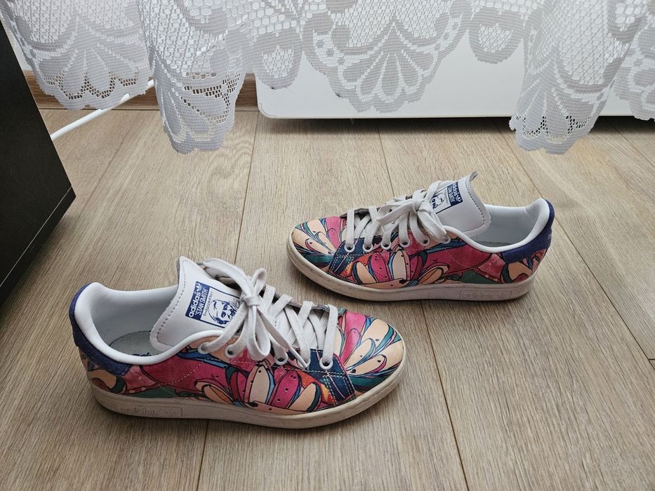 Кецове Adidas  37