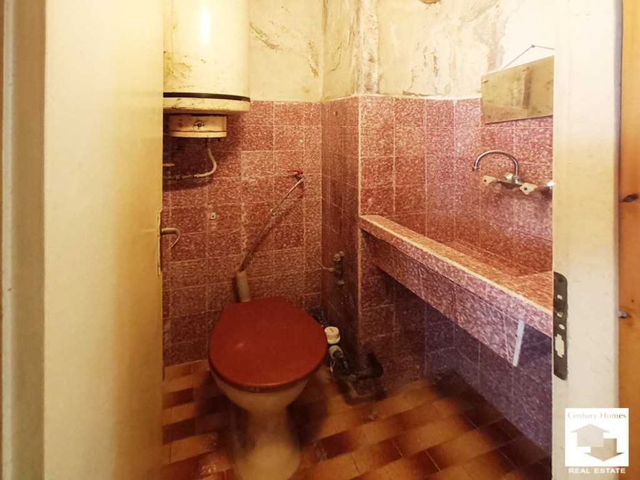 Продава се Четиристаен апартамент в Велико Търново, Зона Б - 79 кв.м за 1197 €/кв.м - Снимка #11