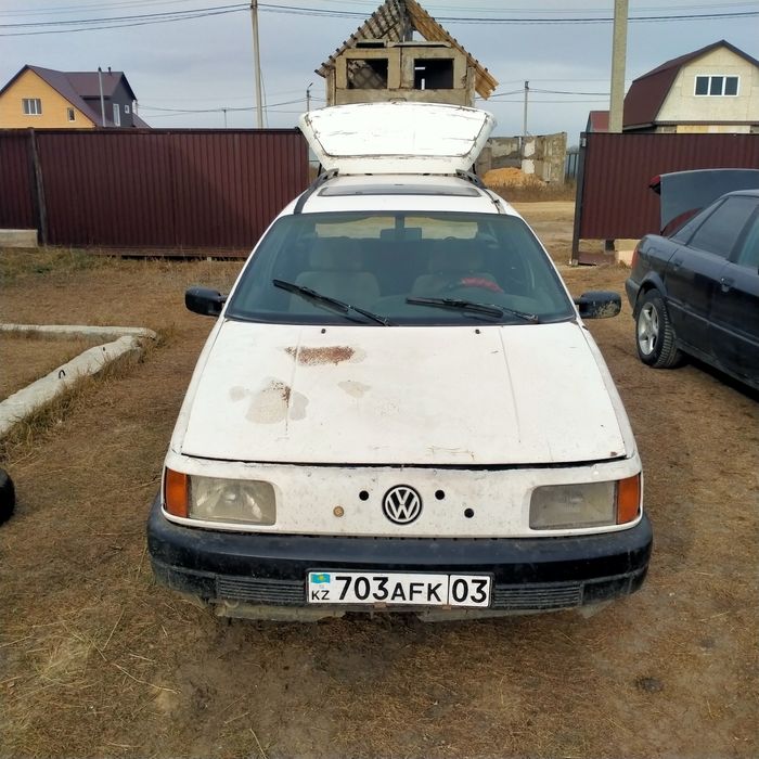 Фольксваген Пассат б3