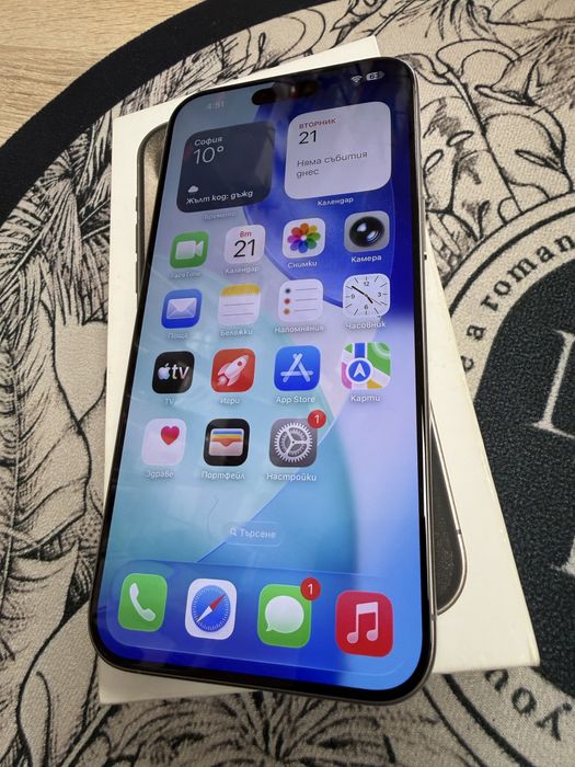 iPhone 15 Pro Max 256gb - перфектен, комплект