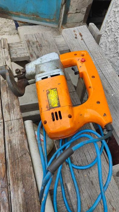 Ножницы по металлу