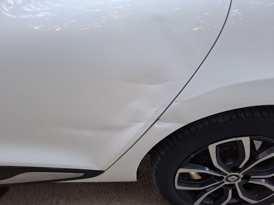 Renault clio 2017 1.5 dci Automat