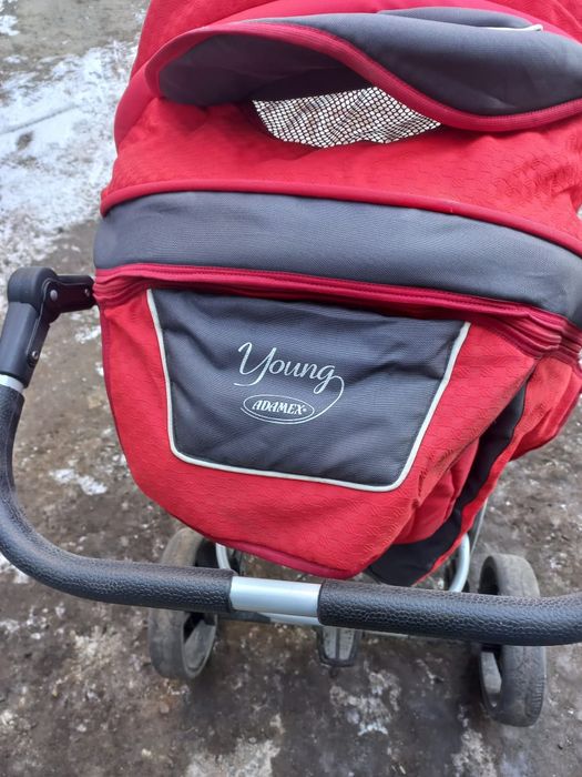 Продам детскую коляску.