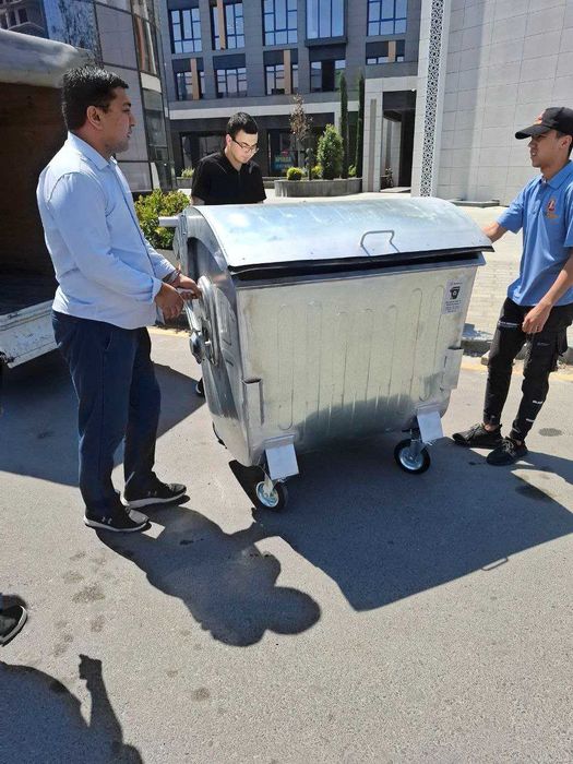 Мусорный контенер и урна  Металичиский Оценковиный