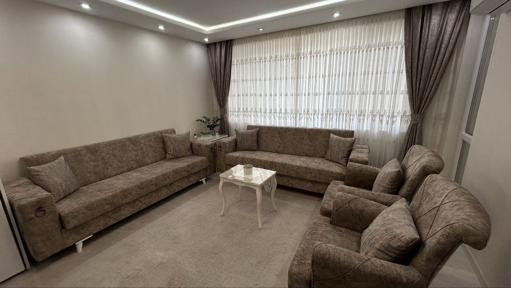 Комплект дивани 3+3+1+1 | Функция сън + ракла | Отлично състояние