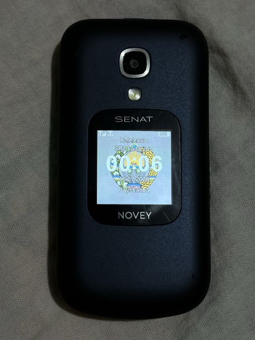 Novey senat GSM telefon